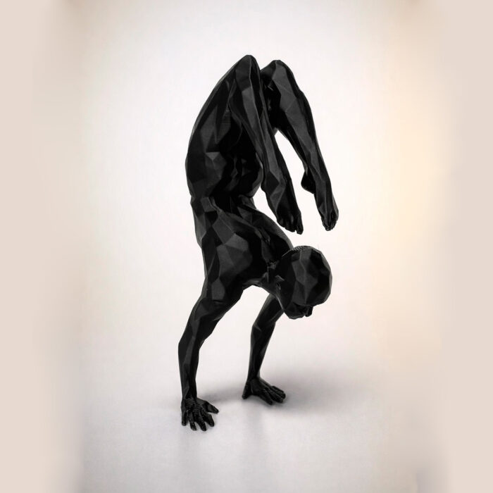 статуэтка йога человек полигональная для интерьера чёрная