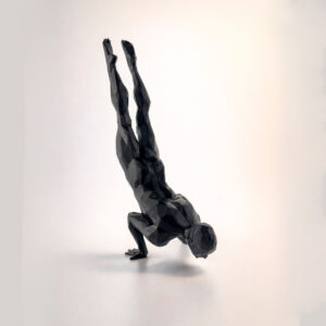 Статуэтка йога человек полигональная для интерьера