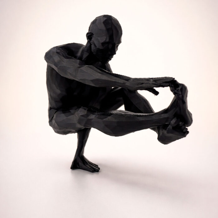 1 статуэтка йога человек полигональная для интерьера чёрная