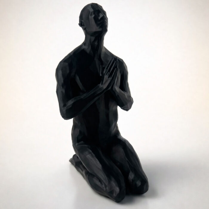 статуэтка йога человек полигональная для интерьера чёрная