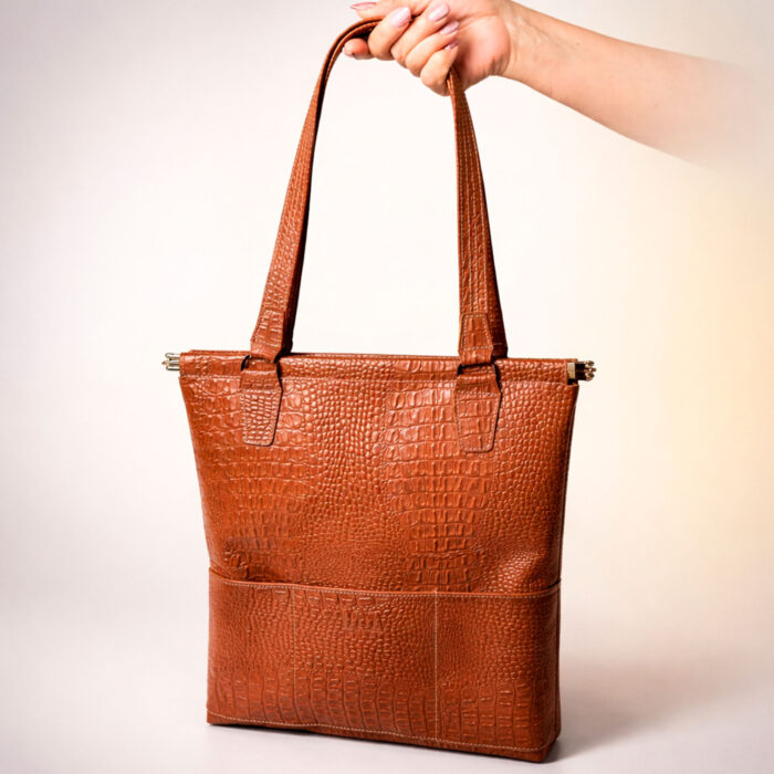 Женская сумка-шоппер из коричневый кожи кайман с рамочным замком