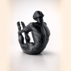 статуэтка йога человек полигональная для интерьера чёрная