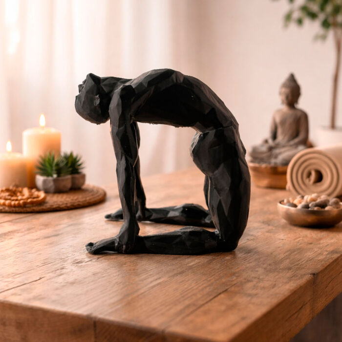 статуэтка йога человек полигональная для интерьера чёрная