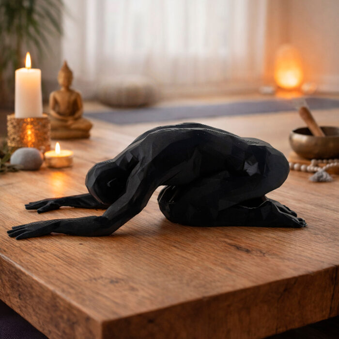 4 Статуэтка "Йога-человек" чёрная полигональная