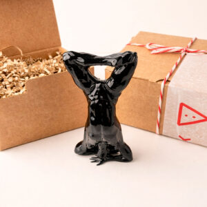 Статуэтка йога человек полигональная для интерьера