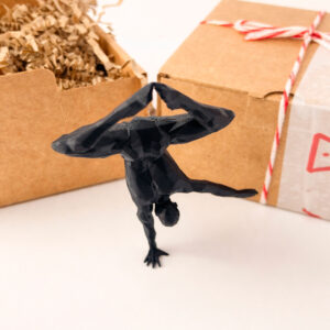 6 статуэтка йога человек полигональная для интерьера чёрная