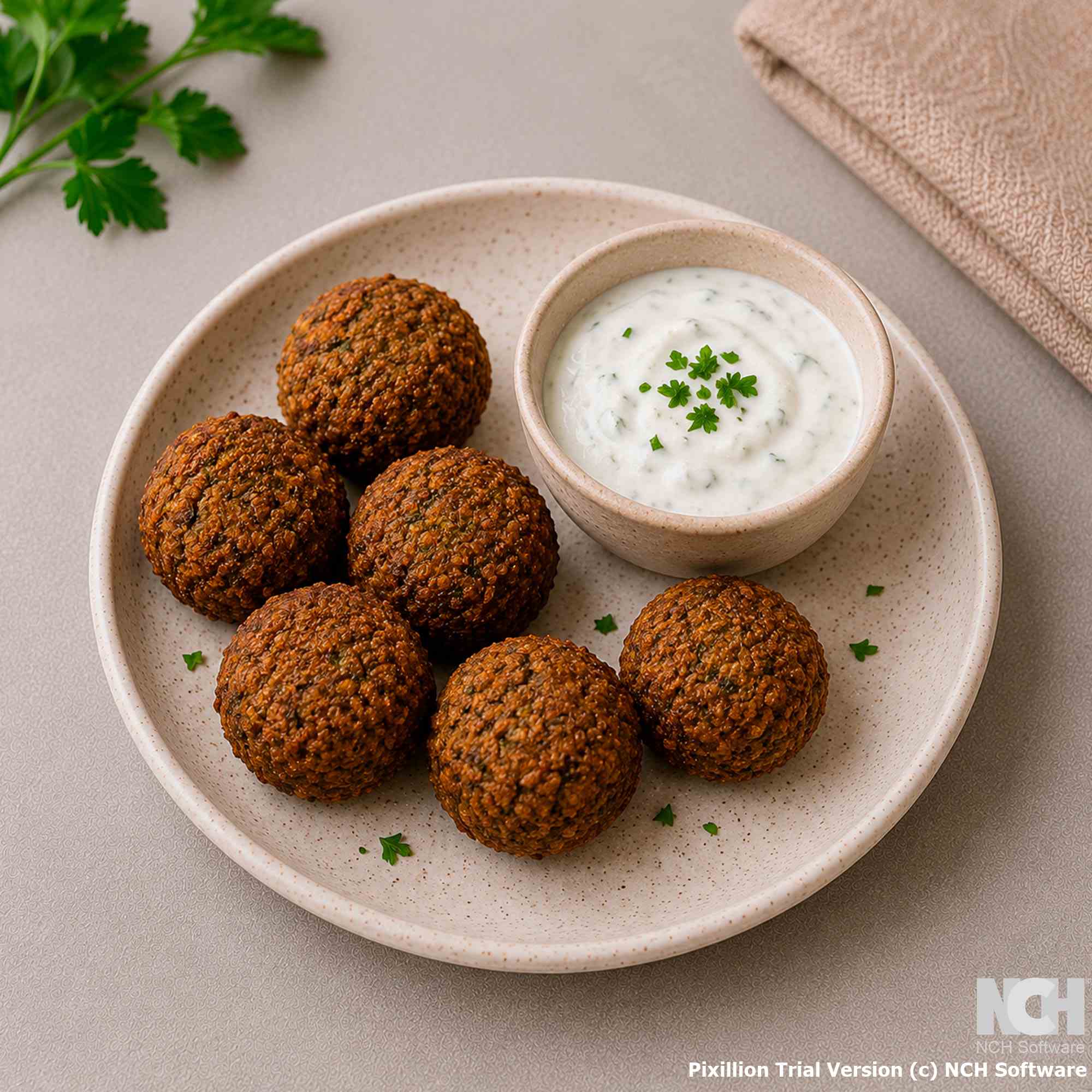 Фалафель с йогуртовым соусом