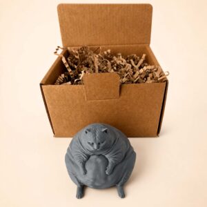 Серая коллекционная фигурка Кот Батон из PETG