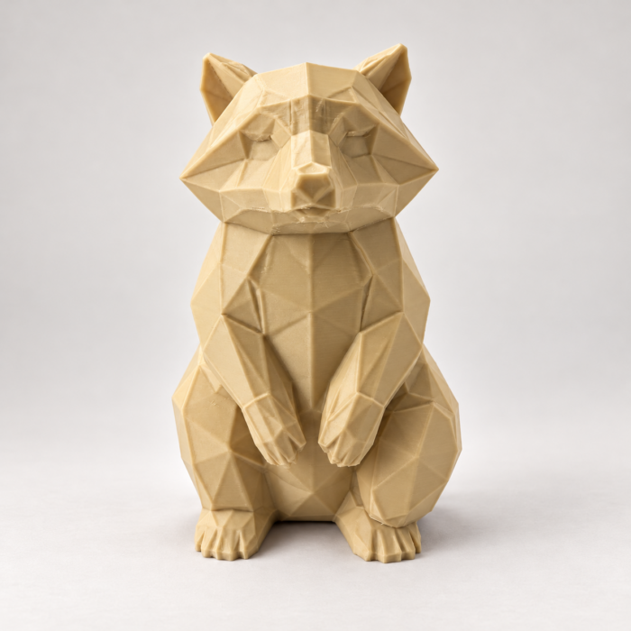 02 сайт Интерьерная полигональная фигурка Енот из ABS бежевая 3D-печать